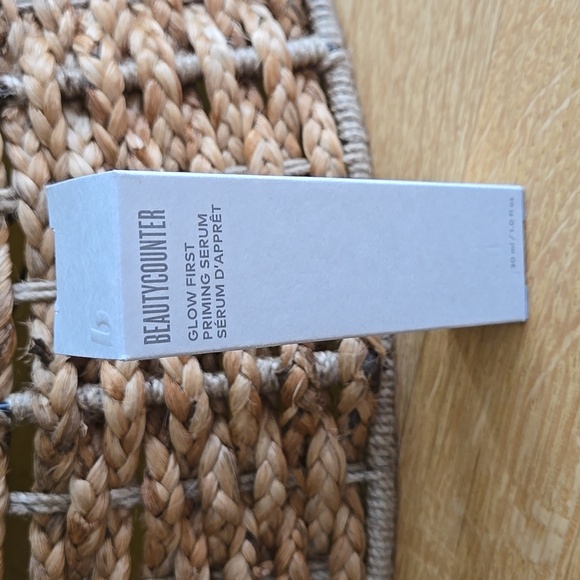 Beautycounter Glow First Priming Serum New In Box 30ml 1 Fl Oz Clean Beauty Nwt - Picture 2 of 8